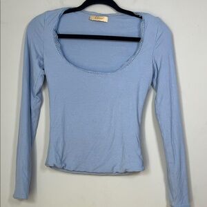 Qinsen Women's Light Blue Scoop Neck Fitted Ribbed Long Sleeve Tee Size Small